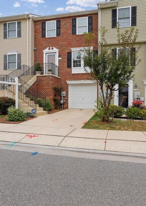 1121 Frontline Dr in Frederick, MD - Building Photo - Building Photo