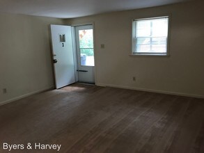 118 S 7th St in Clarksville, TN - Building Photo - Building Photo