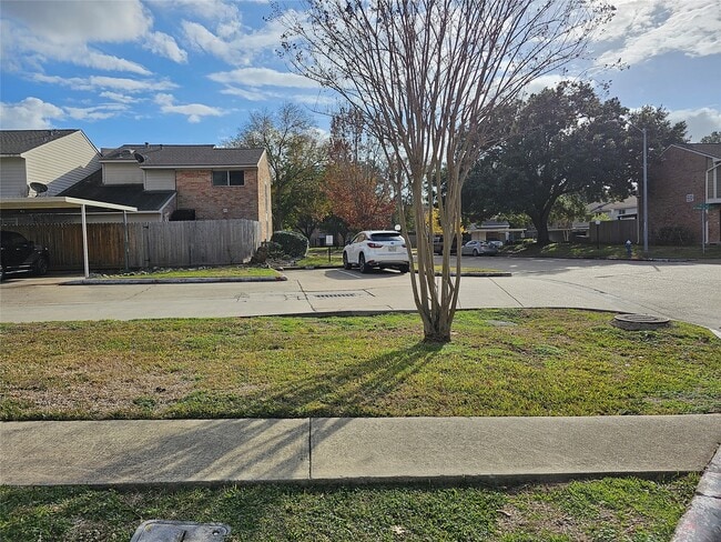 property at 7887 Kendalia Dr