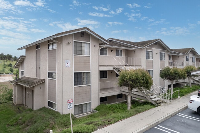 Ridgepoint Apartments