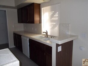 12478 Redbud Rd in Desert Hot Springs, CA - Building Photo - Building Photo