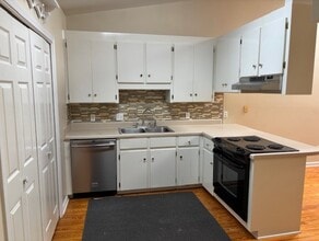 1312 Baywood Rd in Dothan, AL - Building Photo - Building Photo