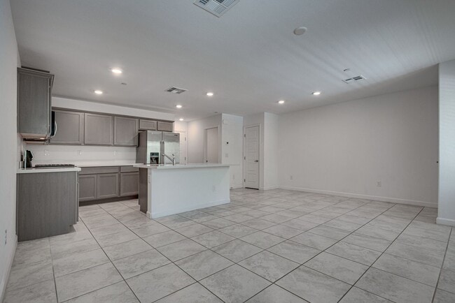 3501 Arcadian King Ave in Las Vegas, NV - Building Photo - Building Photo