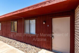 810 W 2nd St in Tempe, AZ - Foto de edificio - Building Photo