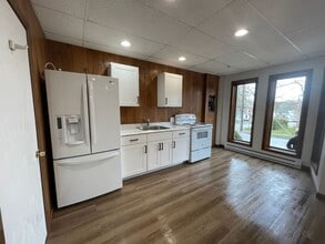 965 Grove St in Meadville, PA - Building Photo - Building Photo