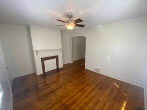 1402 W Chapel Hill St in Durham, NC - Building Photo - Building Photo