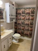 311 W Hilltop Cir in Gastonia, NC - Building Photo - Building Photo