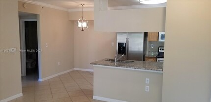 6505 Emerald Dunes Dr in West Palm Beach, FL - Building Photo - Building Photo