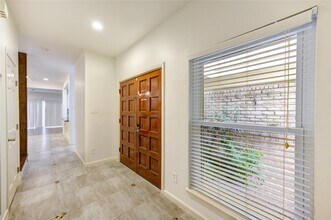 12625 Memorial Dr in Houston, TX - Building Photo - Building Photo