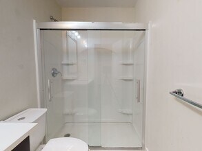 839 Parker St, Unit 1 in Boston, MA - Foto de edificio - Building Photo