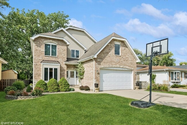 property at 573 Babcock Ave