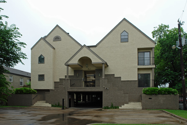 Swiss Avenue Place in Dallas, TX - Building Photo - Building Photo