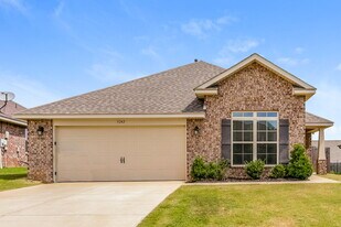 3242 Earlcastle Dr in Southaven, MS - Building Photo