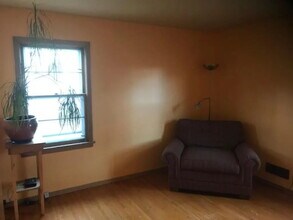 709 Como Ave in St. Paul, MN - Building Photo - Building Photo