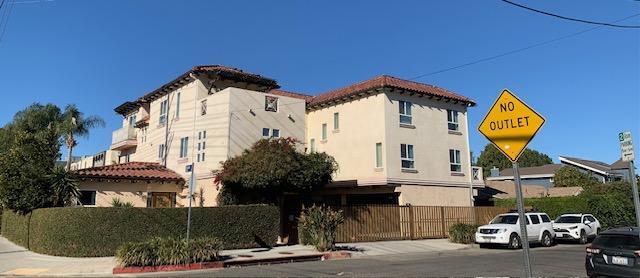 13405 Burbank Blvd, Unit 6 in Van Nuys, CA - Building Photo - Building Photo