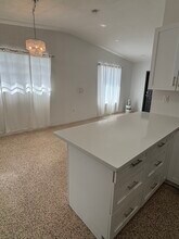 3311 SW 87th Ct in Miami, FL - Building Photo - Building Photo