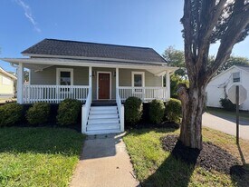 18 Baldwin St in Greenville, SC - Building Photo