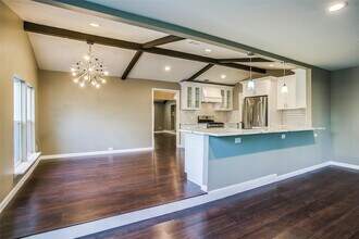 7411 Authon Dr in Dallas, TX - Building Photo - Building Photo