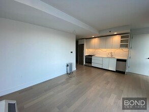 635 Fourth Avenue in Brooklyn, NY - Building Photo - Building Photo