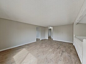 10433 Jellison Way in Westminster, CO - Building Photo