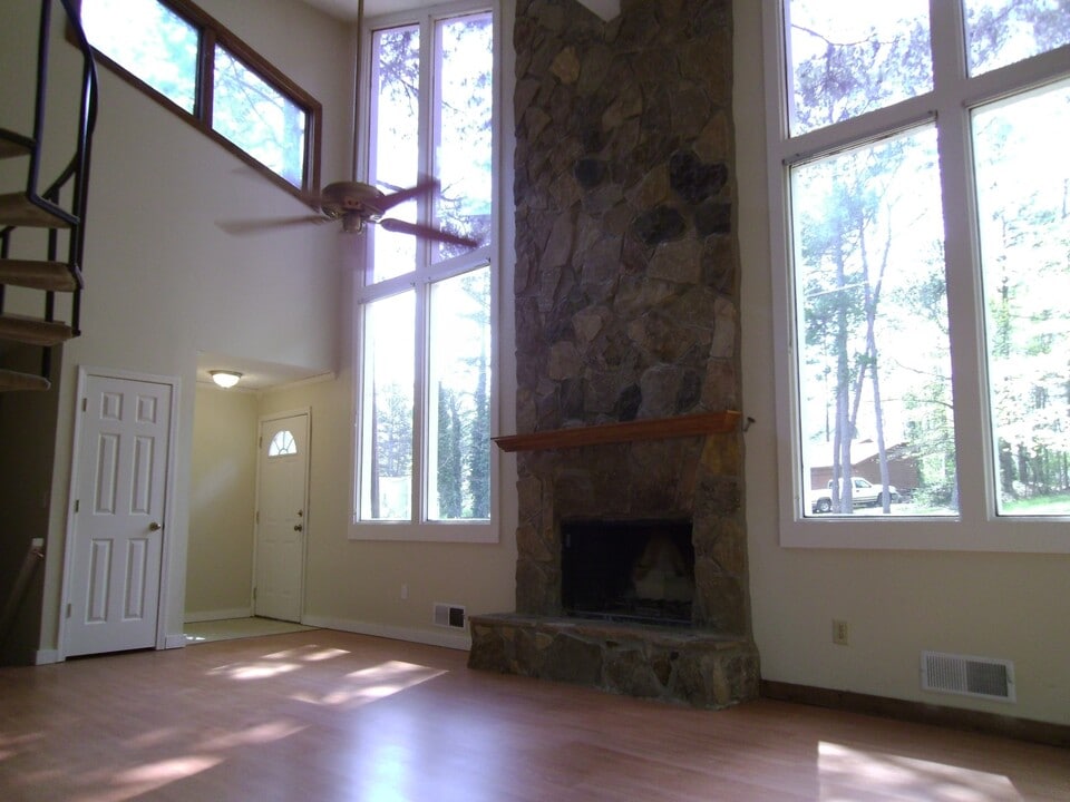 3466 Winter Hill Drive in Marietta, GA - Building Photo