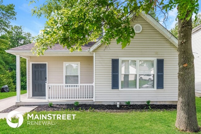 property at 6407 Hunters Creek Blvd