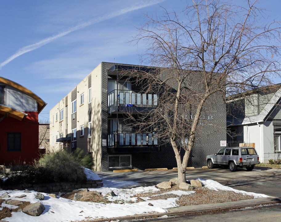 Spruce Apartments in Denver, CO - Building Photo