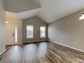 3017 Azalea Blossom Dr in Plant City, FL - Building Photo - Building Photo