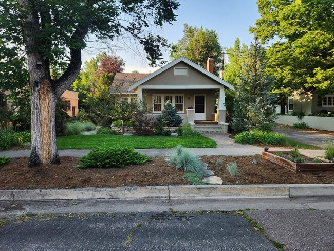 property at 20 W Espanola St
