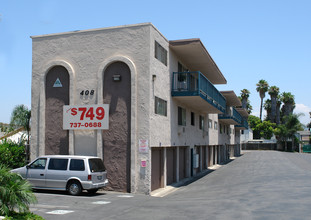 Hickorywood Villas in Escondido, CA - Building Photo - Building Photo