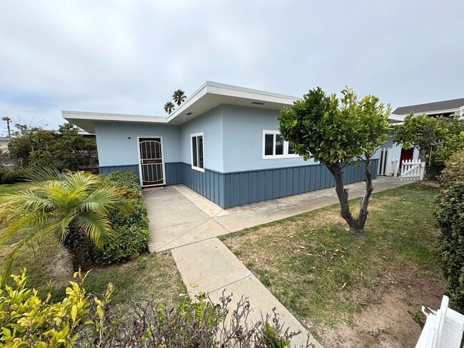property at 2204 Pierpont Blvd