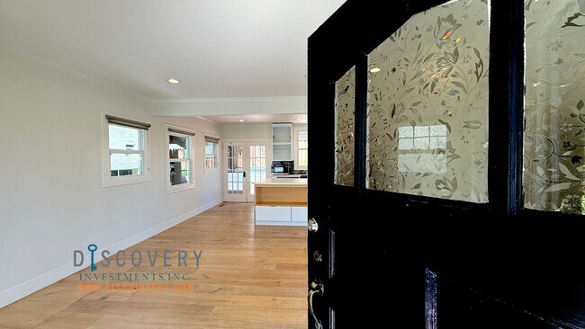 156 Dale Ave in Piedmont, CA - Building Photo - Building Photo