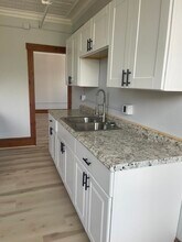 41-43 Central St in Haverhill, NH - Foto de edificio - Building Photo