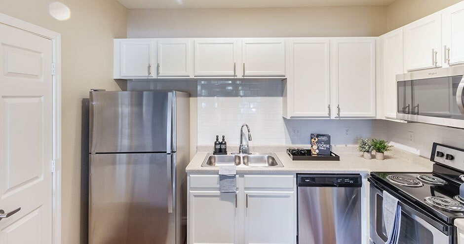 Bristol Place Apartment Homes in Baton Rouge, LA - Building Photo