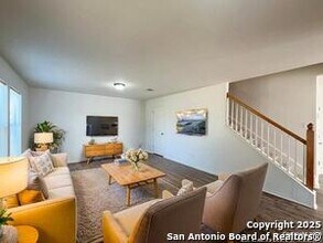 6903 Cutting Creek in San Antonio, TX - Building Photo - Building Photo