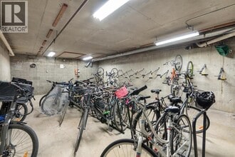 950 Drake St in Vancouver, BC - Building Photo - Building Photo