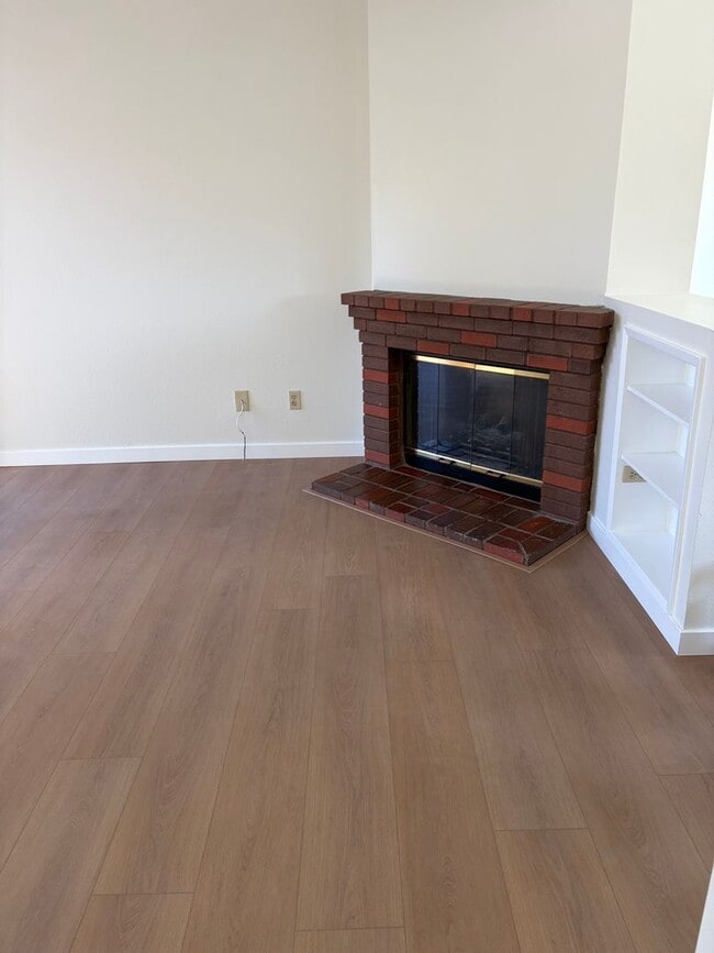 1465 E Lexington Ave in El Cajon, CA - Building Photo - Building Photo