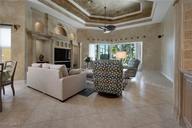 4248 Kensington High St in Naples, FL - Building Photo - Building Photo