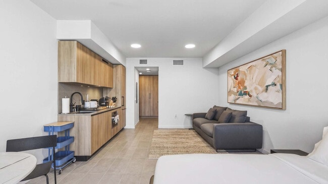 property at 121 NE 5th St
