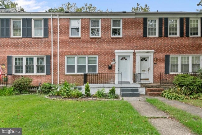 8119 Clyde Bank Rd in Towson, MD - Building Photo - Building Photo