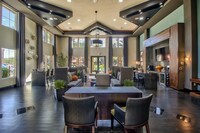 Building Photo - Desert Club Apartments in Phoenix, Arizona