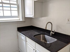 1452 Oak Ave in Evanston, IL - Foto de edificio - Building Photo