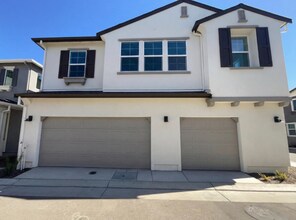 408 N Palm Spgs Wy in Mountain House, CA - Building Photo - Building Photo