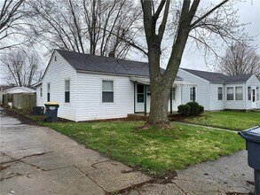 425 E 36th St in Anderson, IN - Building Photo - Building Photo
