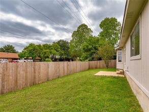 808 Jasmine Trail in Georgetown, TX - Building Photo - Building Photo