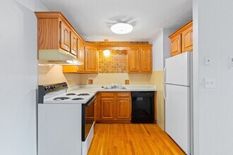 295 Main St in Reading, MA - Building Photo - Building Photo