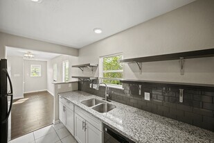 1205 Morris St in Houston, TX - Building Photo