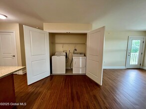 60 Weibel Ave-Unit -3HP305 in Saratoga Springs, NY - Building Photo - Building Photo