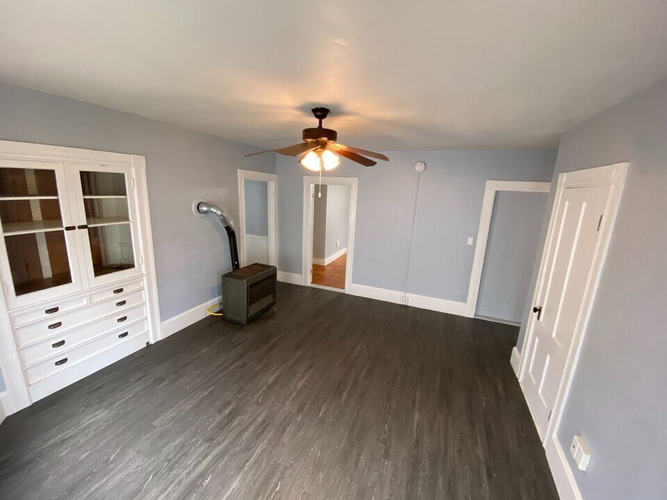364 Rimmon St-Unit -364-2 Rimmon in Manchester, NH - Building Photo