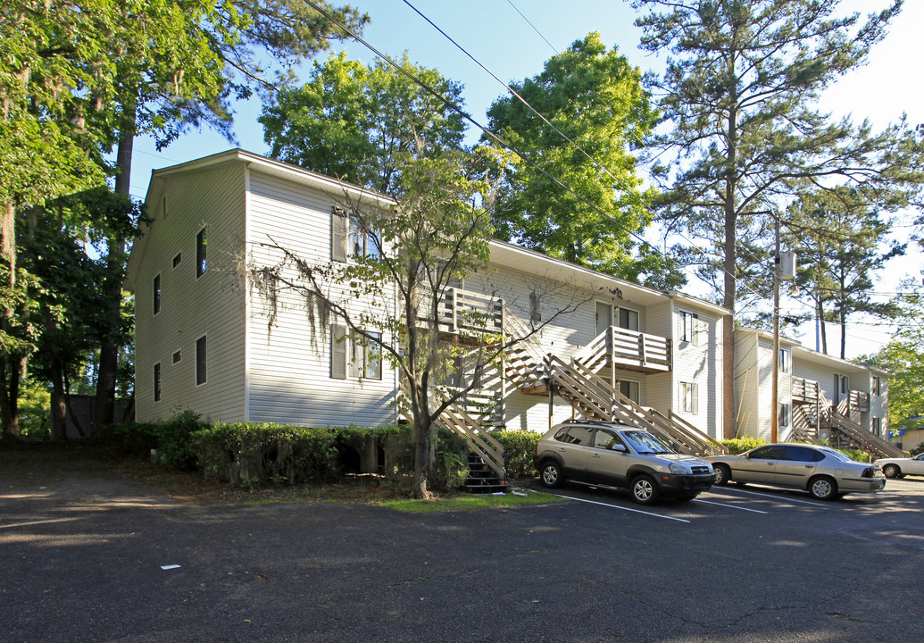 1720 Buckingham Ct in Tallahassee, FL - Building Photo